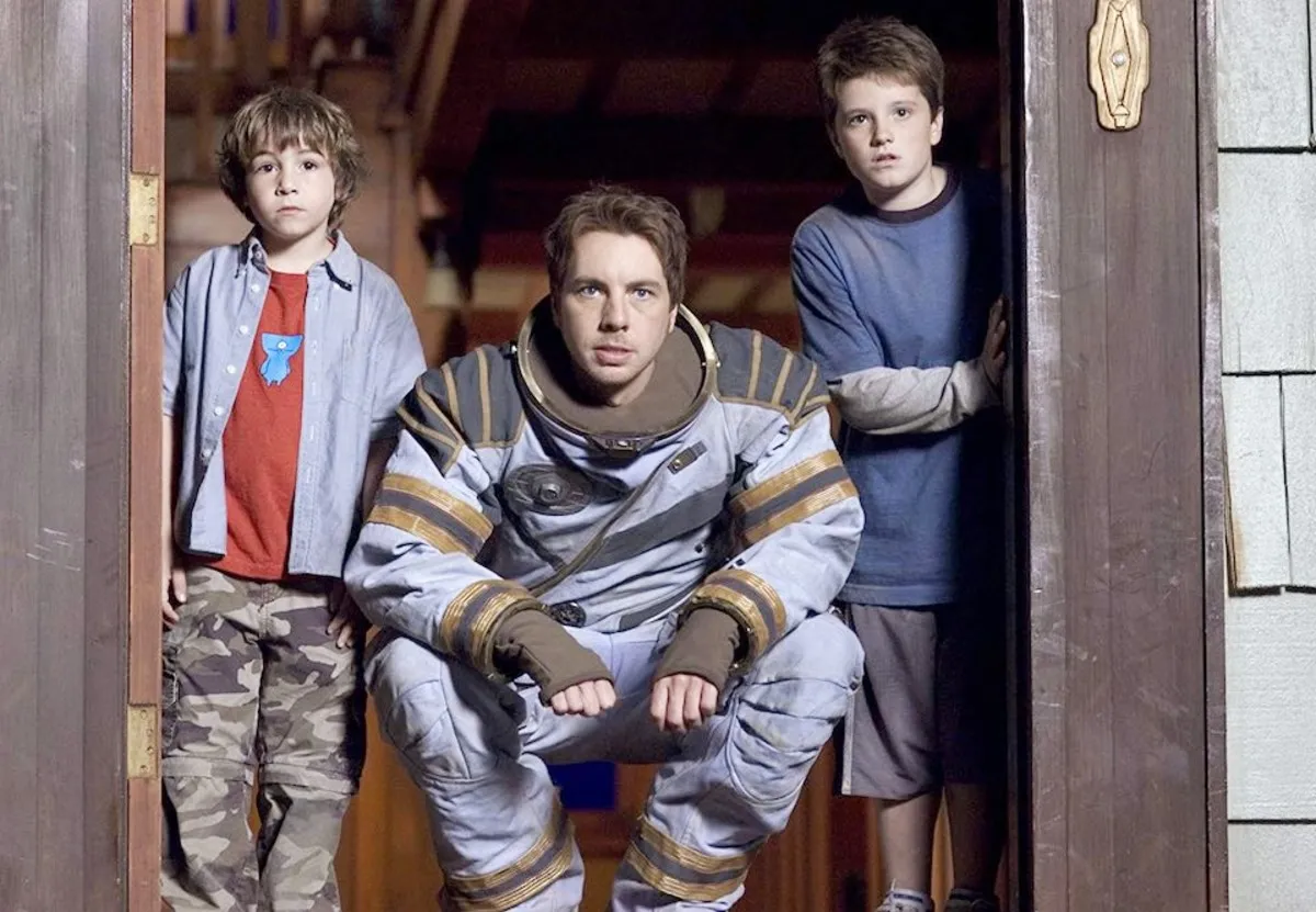 Jonah Bobo, Dax Shephard and Josh Hutcherson in Zathura