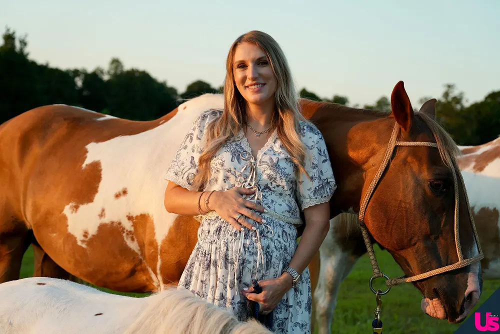 01 Southern Charm Alum Eliza Limehouse Pregnant Expecting Baby Number 2 With Husband Struthers McBride Bugged