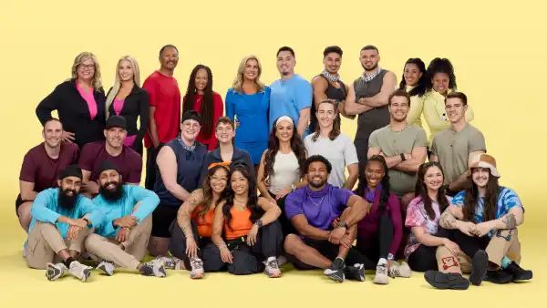 THE AMAZING RACE - Season 38 Gallery
