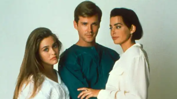 Alicia Silverstone Had to Kiss Costar 14 Years Older Than Her in 1st Film Trio