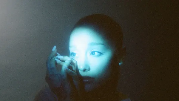 Ariana Grande Surprises Fans by Announcing 1st Tour in 7 Years After Wicked Success D2Ccover_final Photo Credit_ Katia Temkin