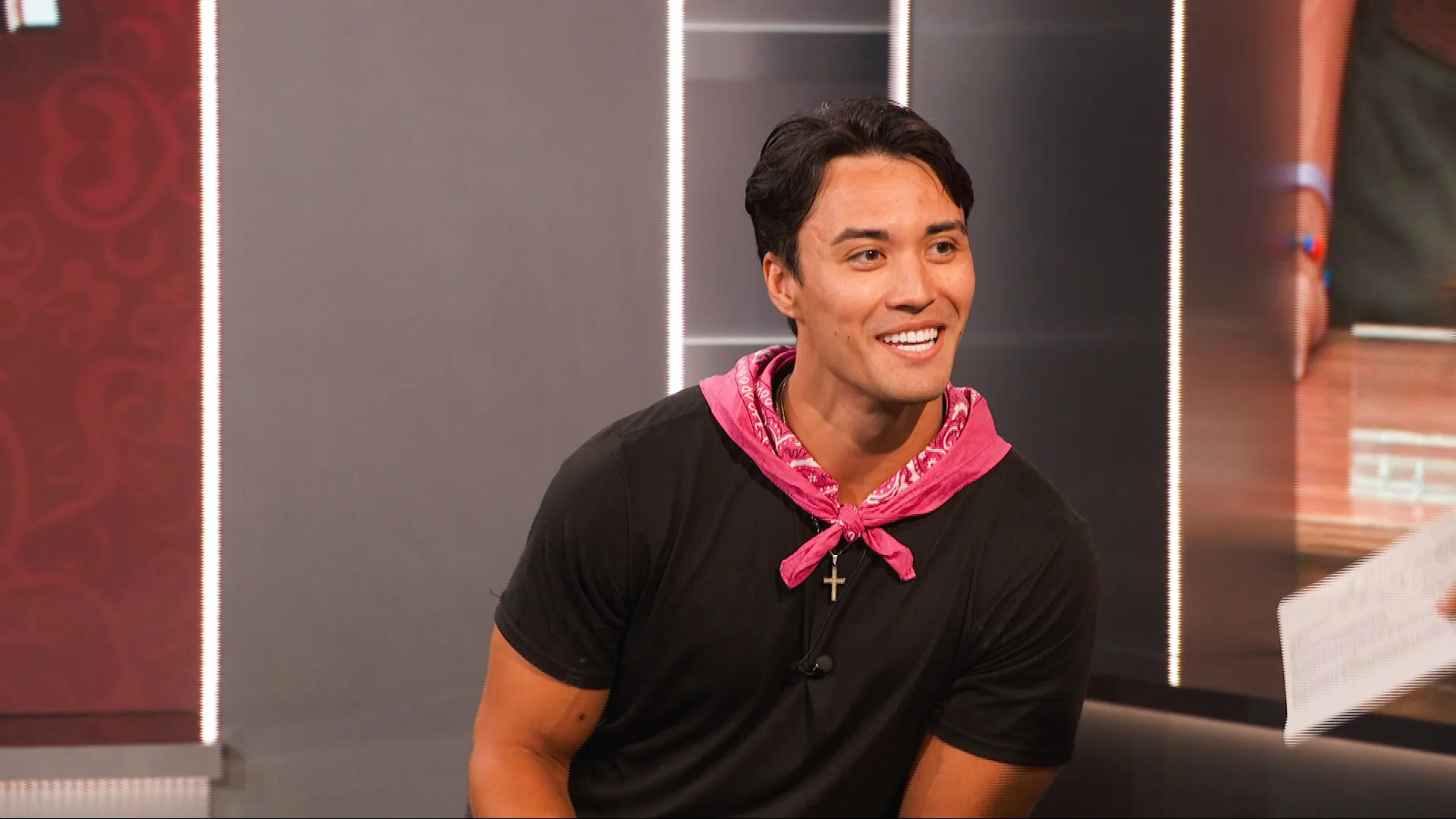 BB272718SG0019b Excl Zach Reveals Plans for 10K