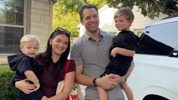 Bachelor-Alum-Raven-Gates-Cries-at-Preschool-Drop-Off