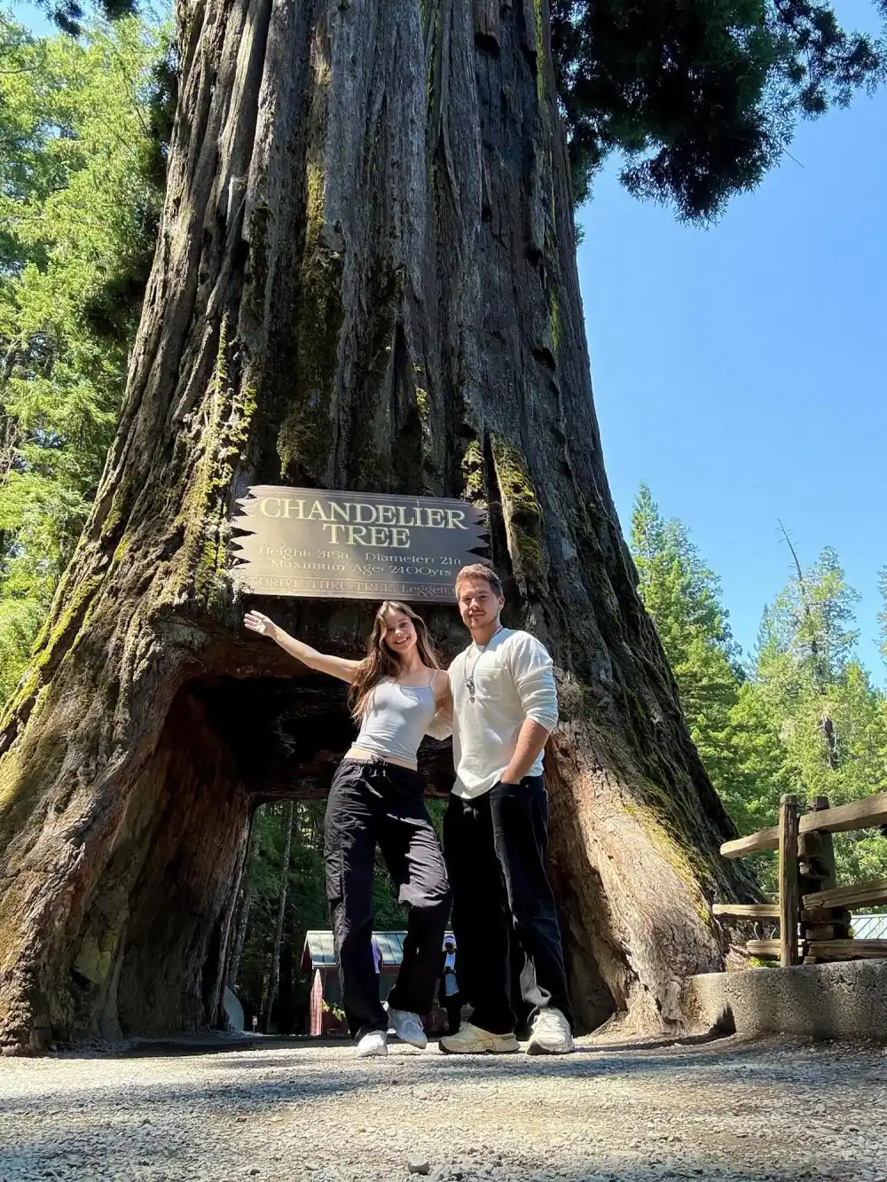 Barbara-Palvin-and-Dylan-inline-6113842.