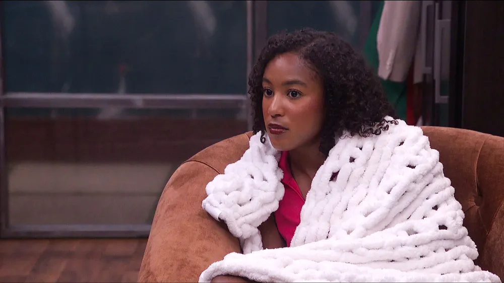 Big Brother Host Julie Chen Moonves Reacts to Ashley Hollis Historic Eviction Night Vote Switch Attempt