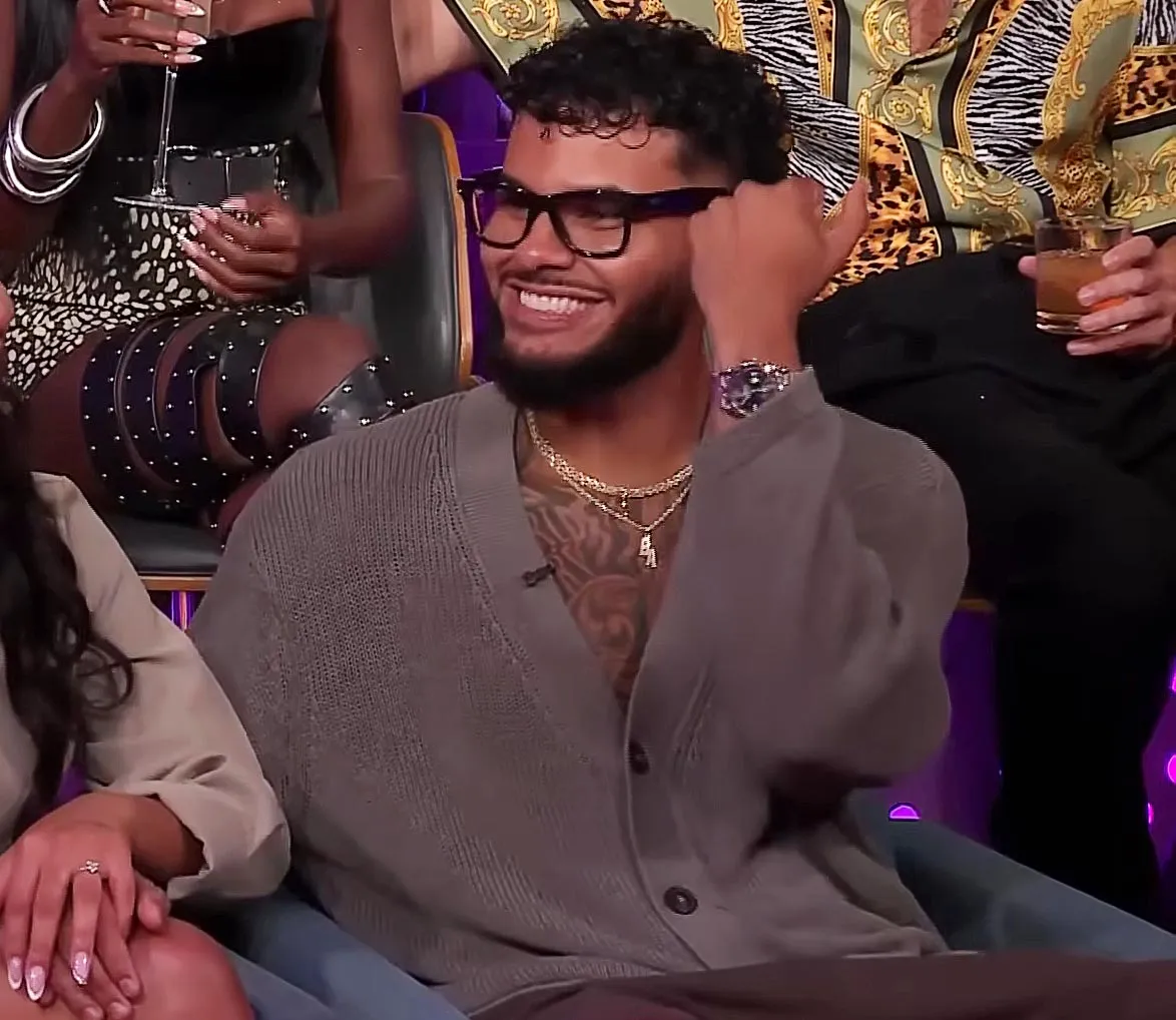 Bryan Reveals What Item He Splurged on With His Love Island Money 009