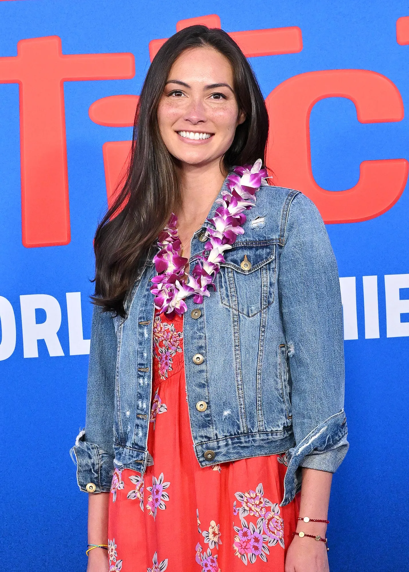 Caitlin McHugh Bio 2215648109