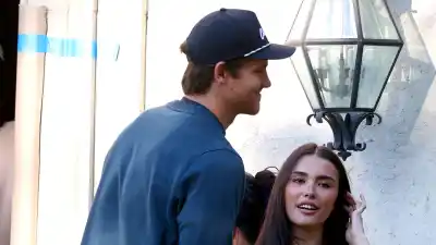 Chargers QB Justin Herbert and Pop Star Madison Beer Spark Dating Rumors BGUS_3324014_002