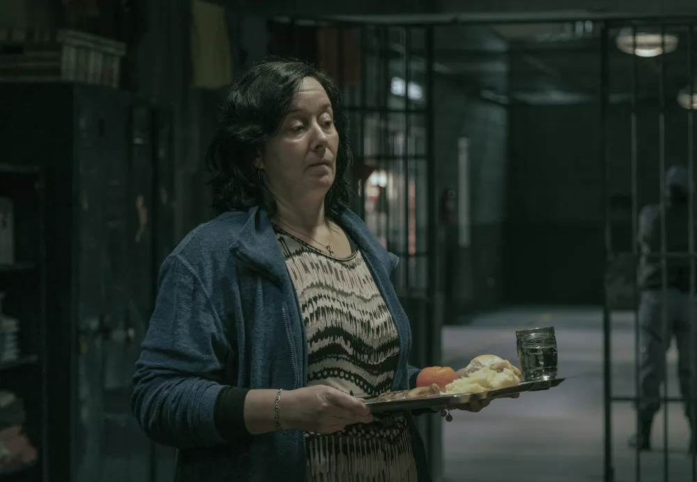 Ana Garibaldi como Gladys en la serie 'En el Barro'.