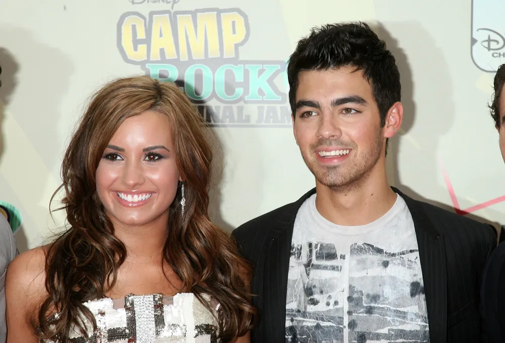 GettyImages-103449154-Joe-Jonas-Demi-Lovato-Timeline