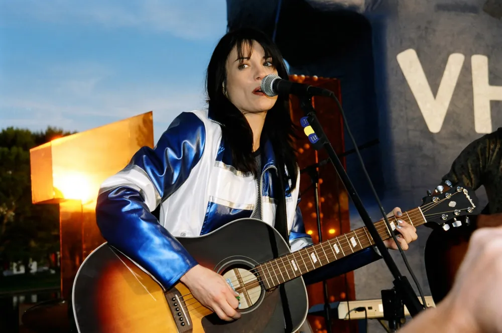 Meredith Brooks Released Bitch 28 Years Ago and She Still Doesnt Feel Ashamed