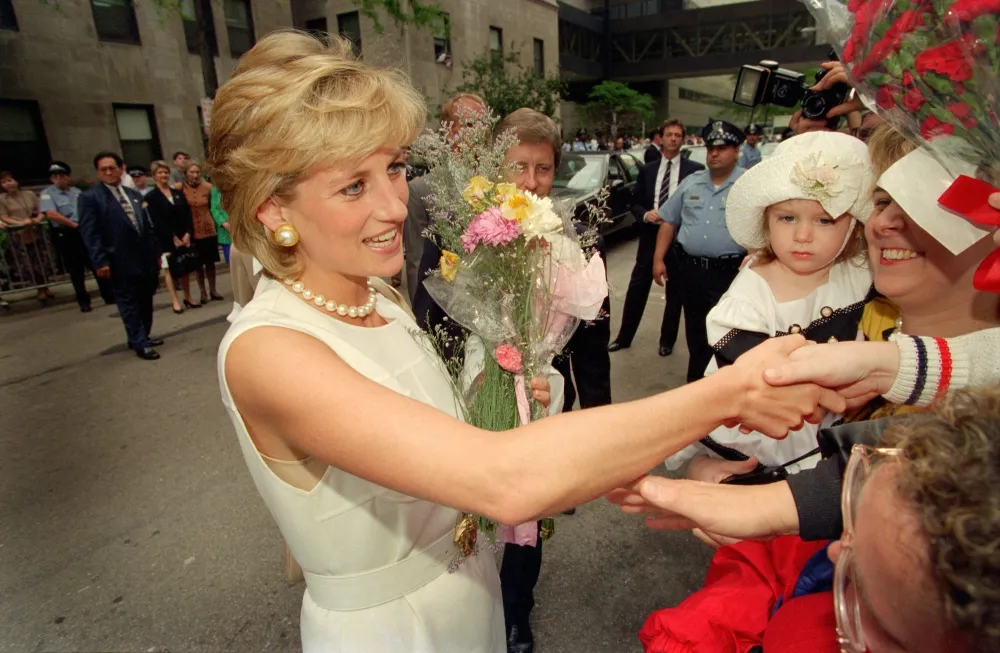 GettyImages-1367864913 1 JFK Jrs Friend Compares Carolyn Bessettes Isolation to Princess Diana.jpg