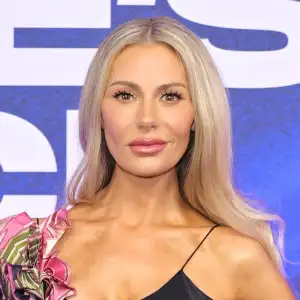 Dorit Kemsley Memoir