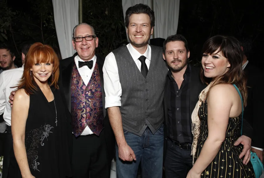 GettyImages-145457457 Who Was Kelly Clarksons Exhusband Brandon Blackstock blake shelton reba mcentire.jpg