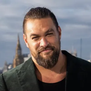 Jason Momoa Reveals the Near-Death Experience That Made Him Quit Smoking