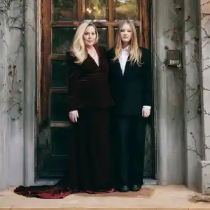 Christina Applegate Says MS Battle Has 'Broken' Her 14-Year-Old Daughter Sadie