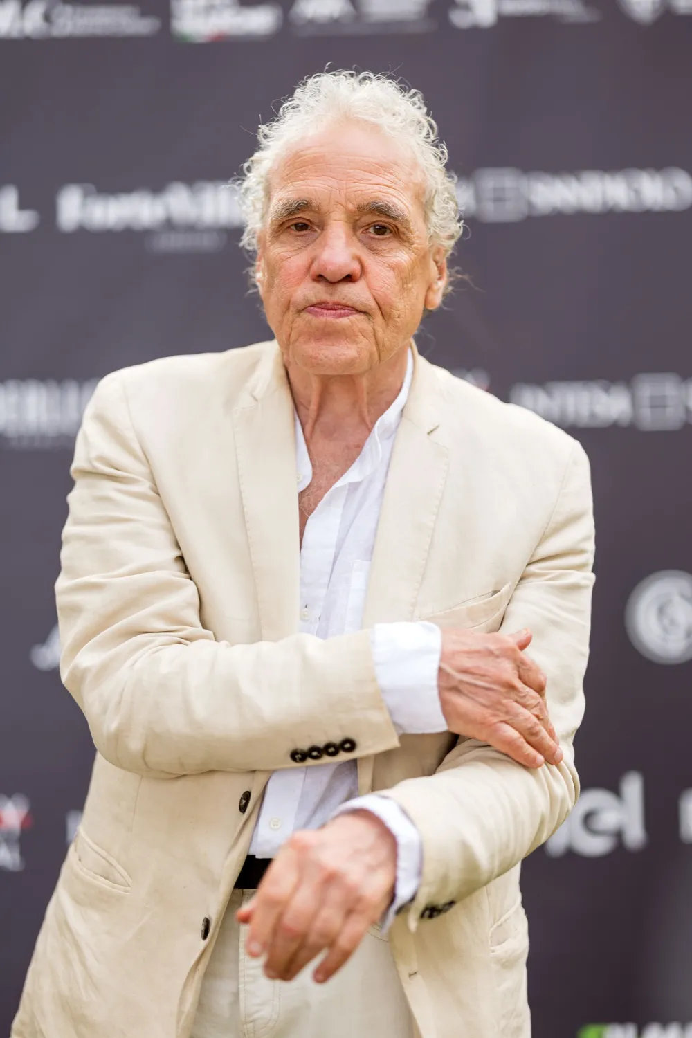 GettyImages-2158437702-Who-Is-in-the-Marty-Supreme-Cast