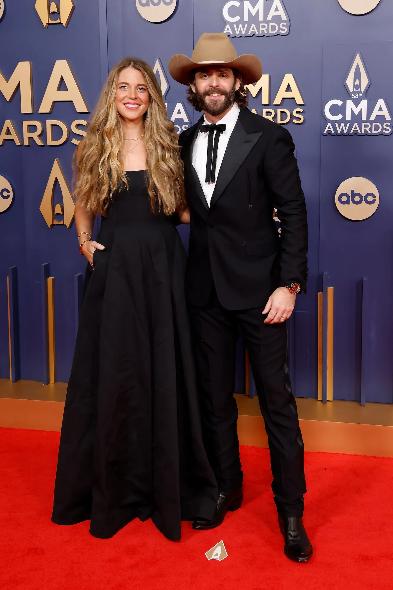 Thomas Rhett's Wife Lauren Akins Pregnant With Baby No. 5