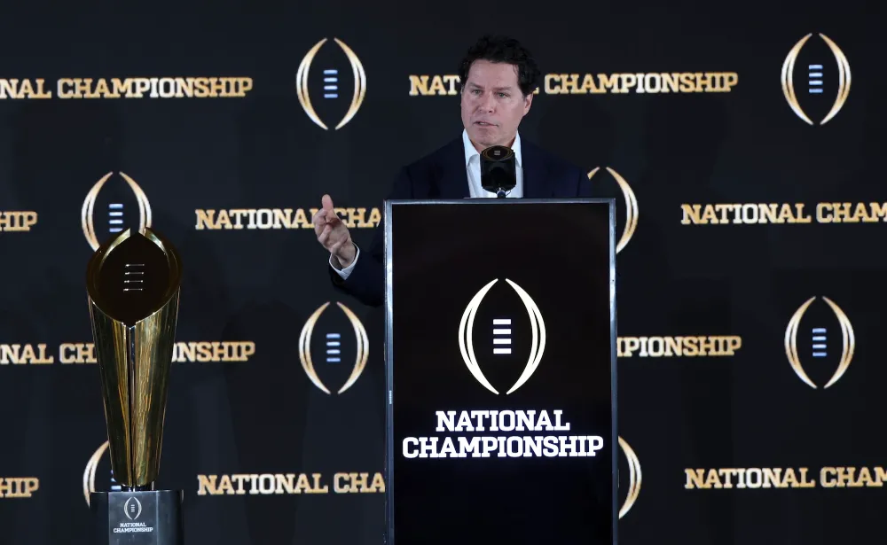 ESPN Broadcaster Lee Corsos Family Guide Meet His Wife and Kids