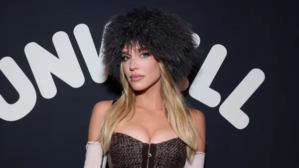 Alex Cooper Unwell Vegas