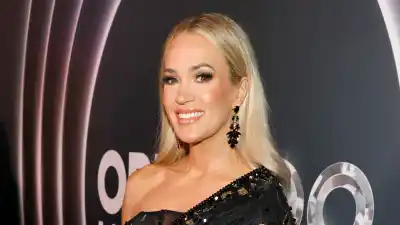 arrie Underwood Reveals Her ‘Natural Hair Color’ for 1st Time Since She Was 12 Years Old