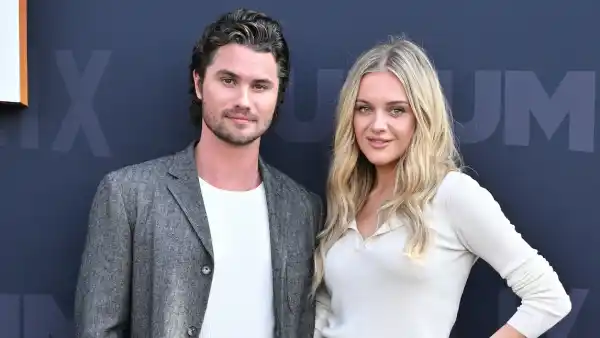GettyImages-2218085919-Chase-Stokes-Kelsea-Ballerini
