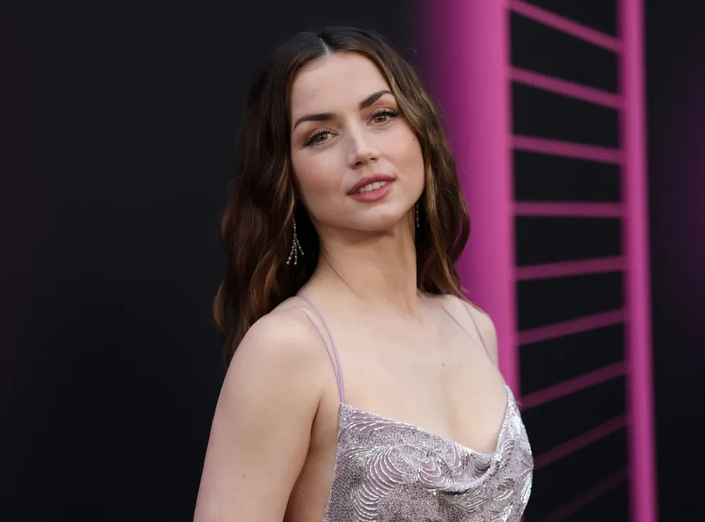 GettyImages-2218517022-Ana-de-Armas