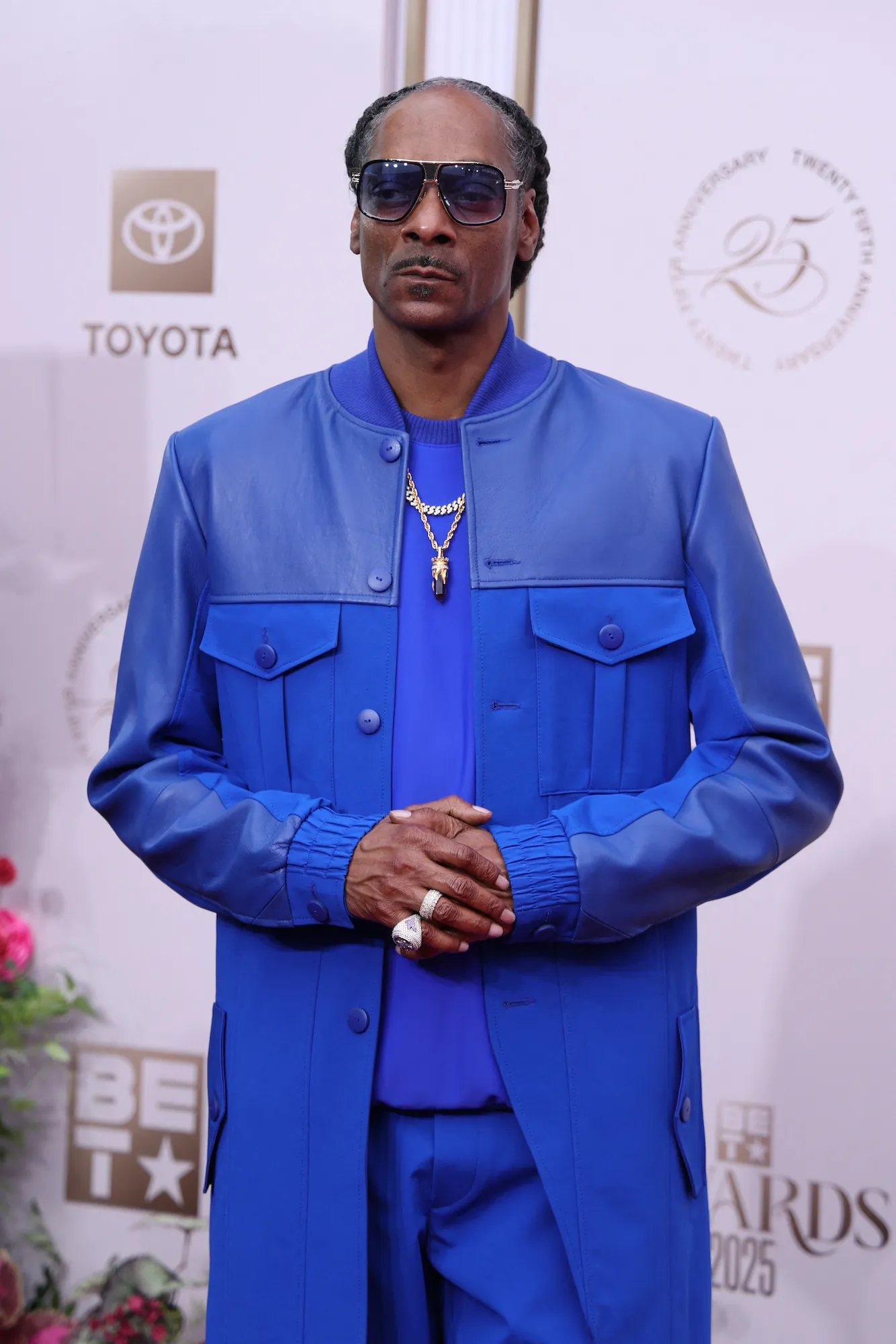 GettyImages-2218844664-Snoop-Dogg-Speaks-Out-on-Comments-About-LGBTQIA-Characters-in-Kids-Films