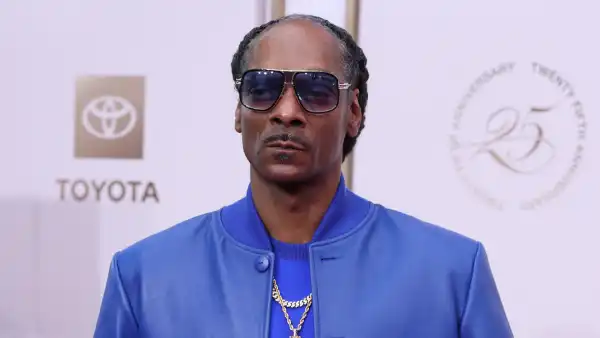 GettyImages-2218844664-Snoop-Dogg-Speaks-Out-on-Comments-About-LGBTQIA-Characters-in-Kids-Films