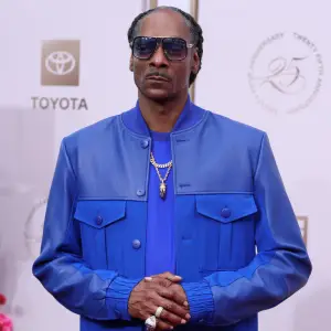 GettyImages-2218844664-Snoop-Dogg-Speaks-Out-on-Comments-About-LGBTQIA-Characters-in-Kids-Films