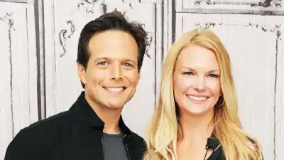 Scott Wolf's Ex Kelley Appears to Post Texts, Scott Says Son is 'Terrified'