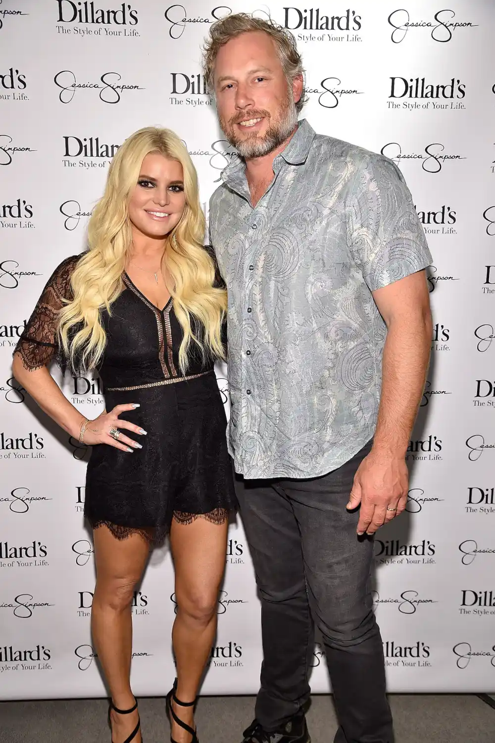 GettyImages-679758866-Jessica-Simpson-and-Ex-Eric-Johnson-Reunite-for-Las-Vegas-Flight.jpg