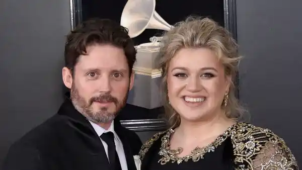 Brandon Blackstock and Kelly Clarkson attend the 2018 Grammy Awards.