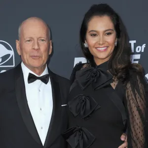 GettyImages-999238244 Emma Heming Willis Says Bruce Willis' 'Brain Is Failing Him' Amid Dementia