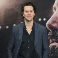 Hayes MacArthur Bio Pic