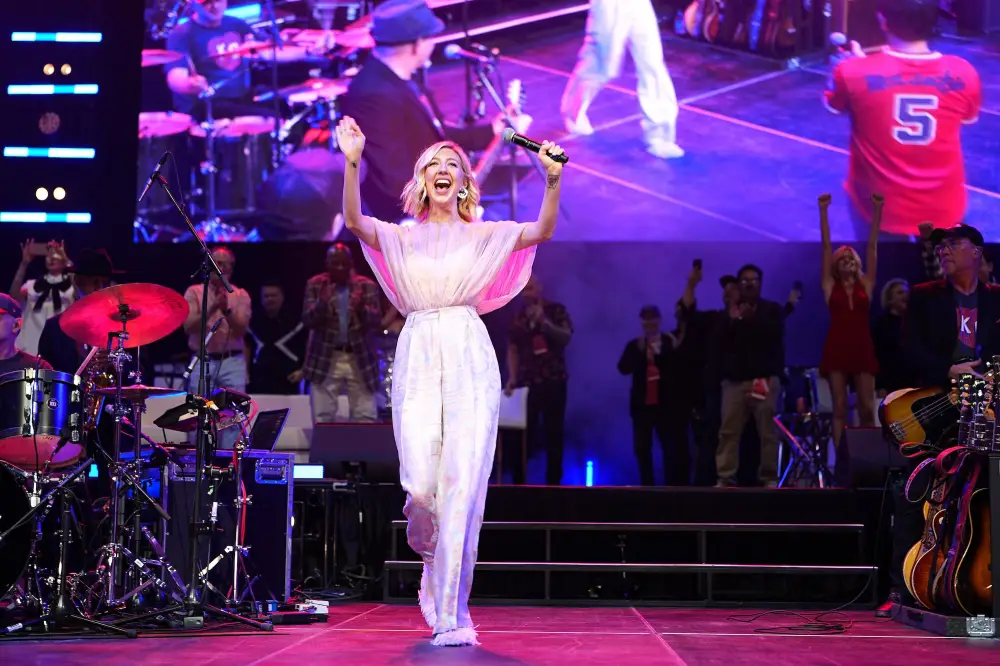 Heidi Gardner Exits SNL After 8 Seasons Inline