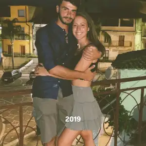 Influencers-Carlo-and-Sarah-Annouce-Devastating-Miscarriage