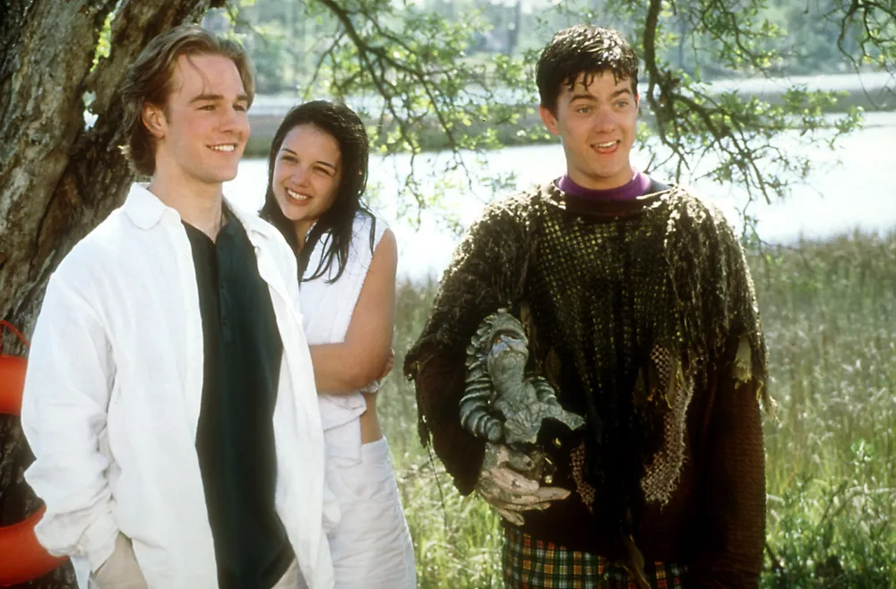 James Van Der Beek Hints at Dawsons Creek Reunion in Social Media Message and Fans Are Freaking Out