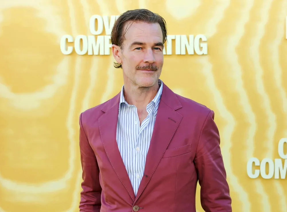 James Van Der Beek Posts Cryptic Message About Dawson s Creek and Fans Are Unhinged 2215176389
