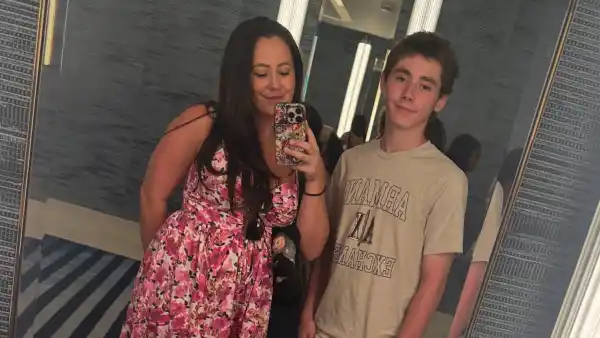 Jenelle-Evans-Celebrates-Son-Jaces-16th-Birthday-With-Helicopter-Ride-2