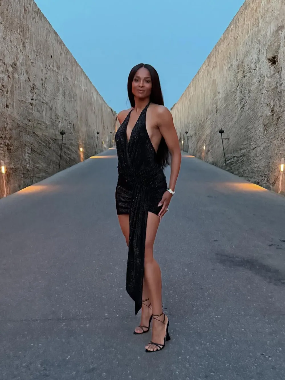 Kylie-Kelce-on-Accepting-Her-Postpartum-Body