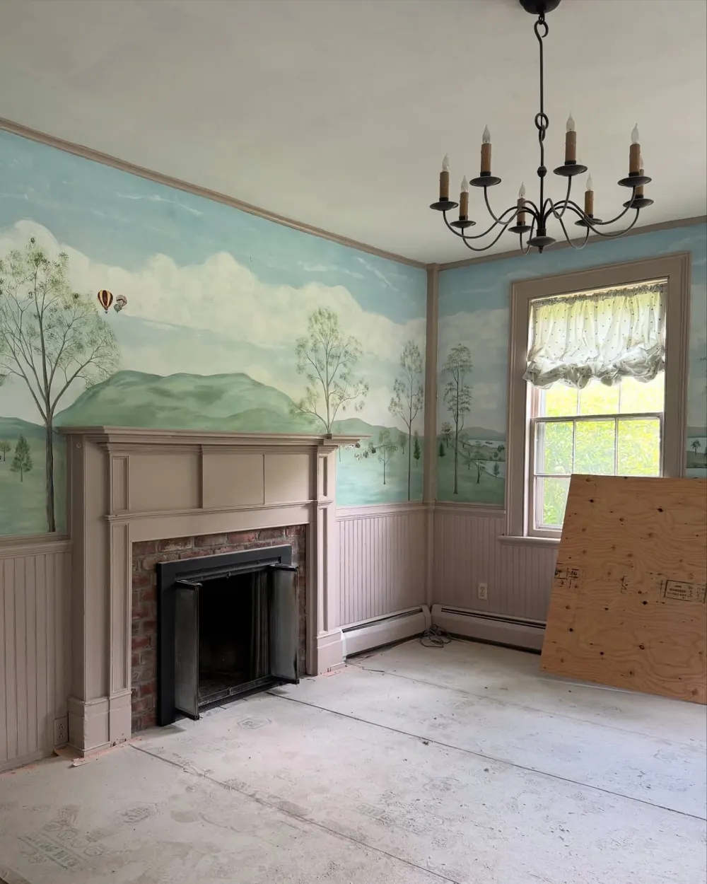 Leslie-Bibb-IG-291307