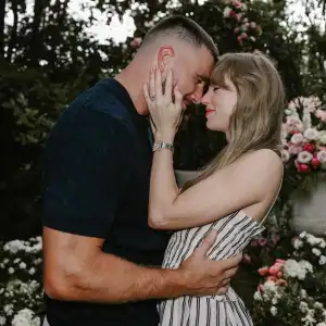MEGA1354750_001 Travis Kelce Taylor Swift Engagement