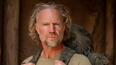 Meet Special Forces Season 4 Cast Kody Brown Teresa Giudice Jessie James Decker and More Kody Brown