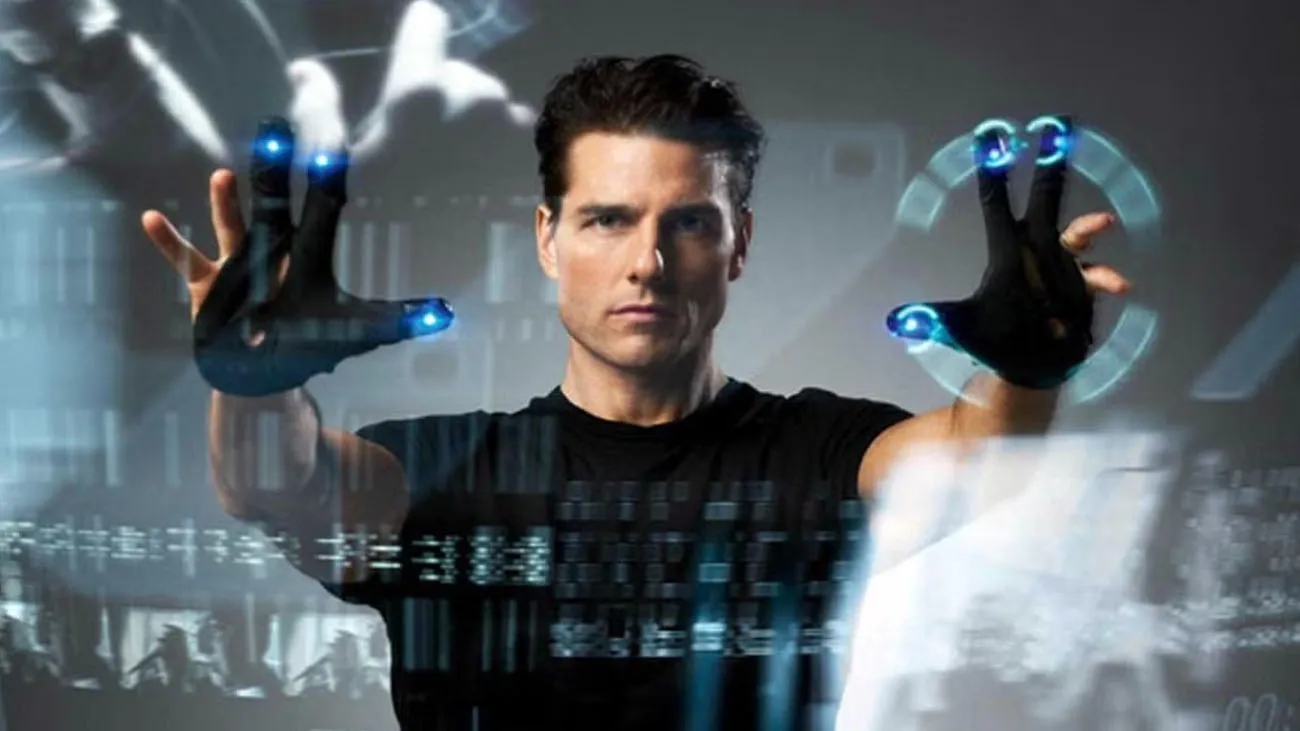 Tom Cruise in Minority Report