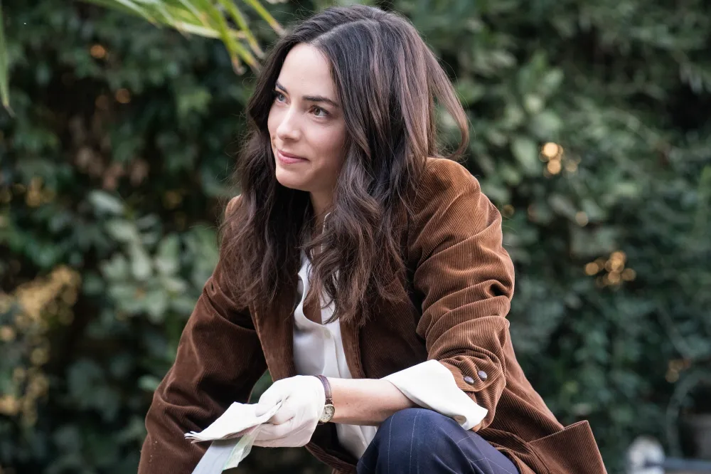 NCIS Origins Stars Who Are and Arent Returning for Season 2 Lala