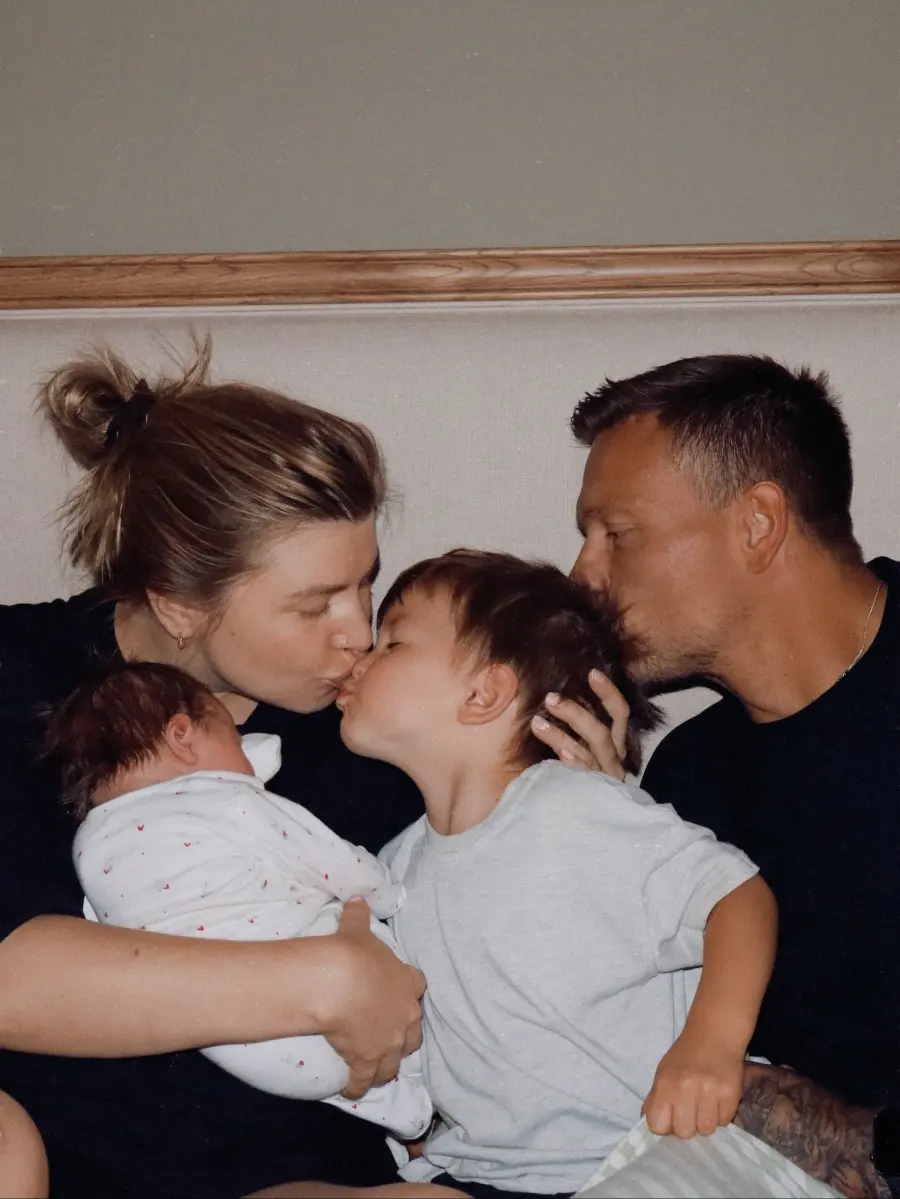 Olivia-and-Alex-Bowen-9714219