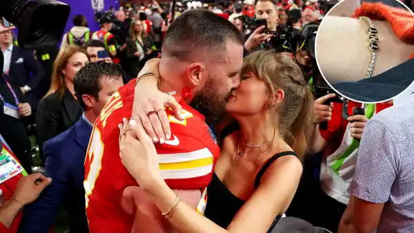 Promo Taylor Swift Fans Connect Dynamite Emoji on Engagement Post Back to TNT Bracelet 02