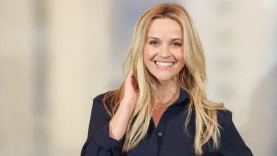 LOS ANGELES, CALIFORNIA - JANUARY 30: Reese Witherspoon attends photocall for Netflix's "Your Place or Mine" at Four Seasons Hotel Los Angeles at Beverly Hills on January 30, 2023 in Los Angeles, California. (Photo by Rodin Eckenroth/FilmMagic)