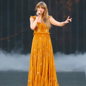 Taylor-Swift-GettyImages-1506503930